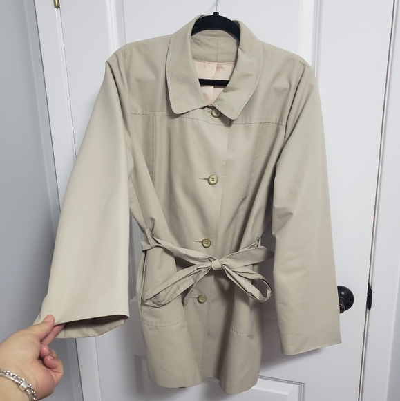VINTAGE D'ALLAIRDS Belted Trench Coat - Picture 2 of 15